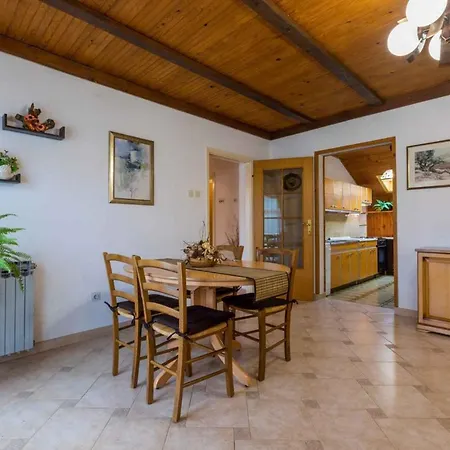 In 41649 Apartment
